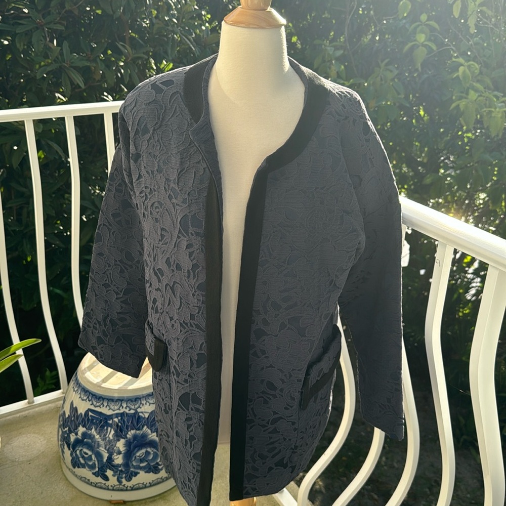 Badgley Mischka jacket size 12